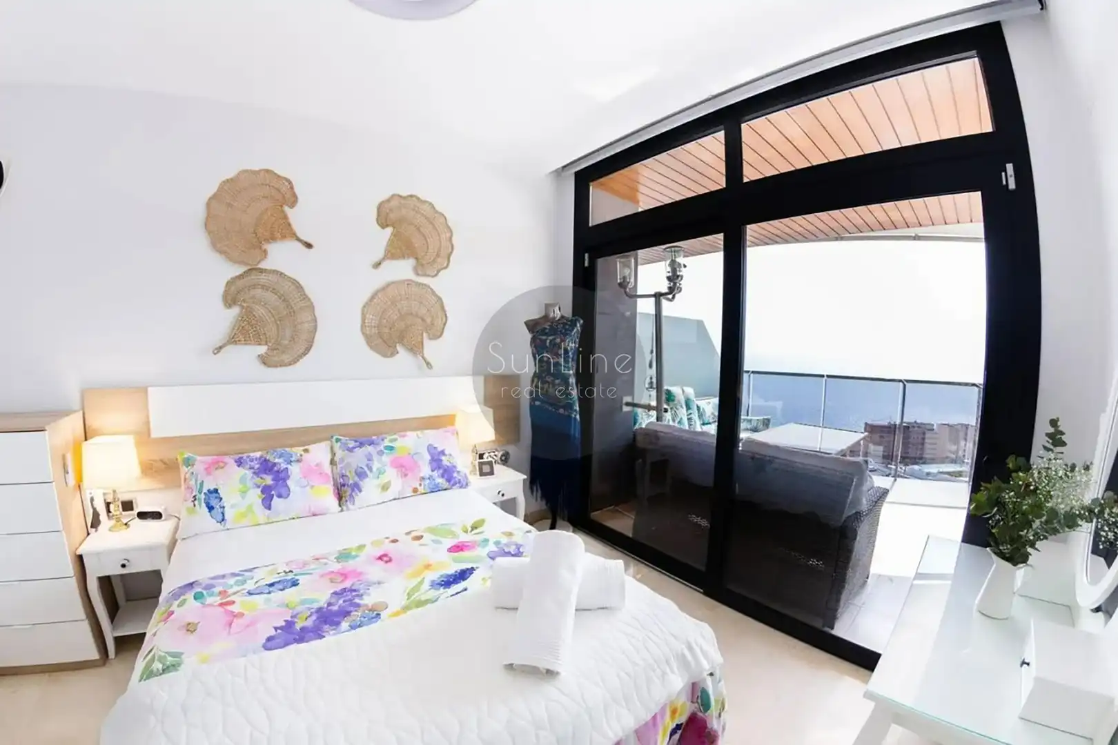 Schlafzimmer von Wohnung zum Verkauf in Benidorm mit Möbliert, Balkon und Whirlpool