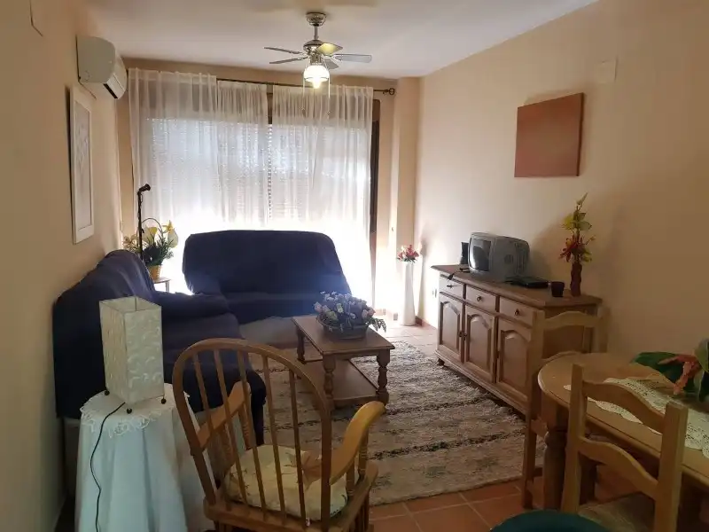 Wohnzimmer von Wohnungen zum Verkauf in Ladrillar mit Privatgarten, Abstellraum und Möbliert