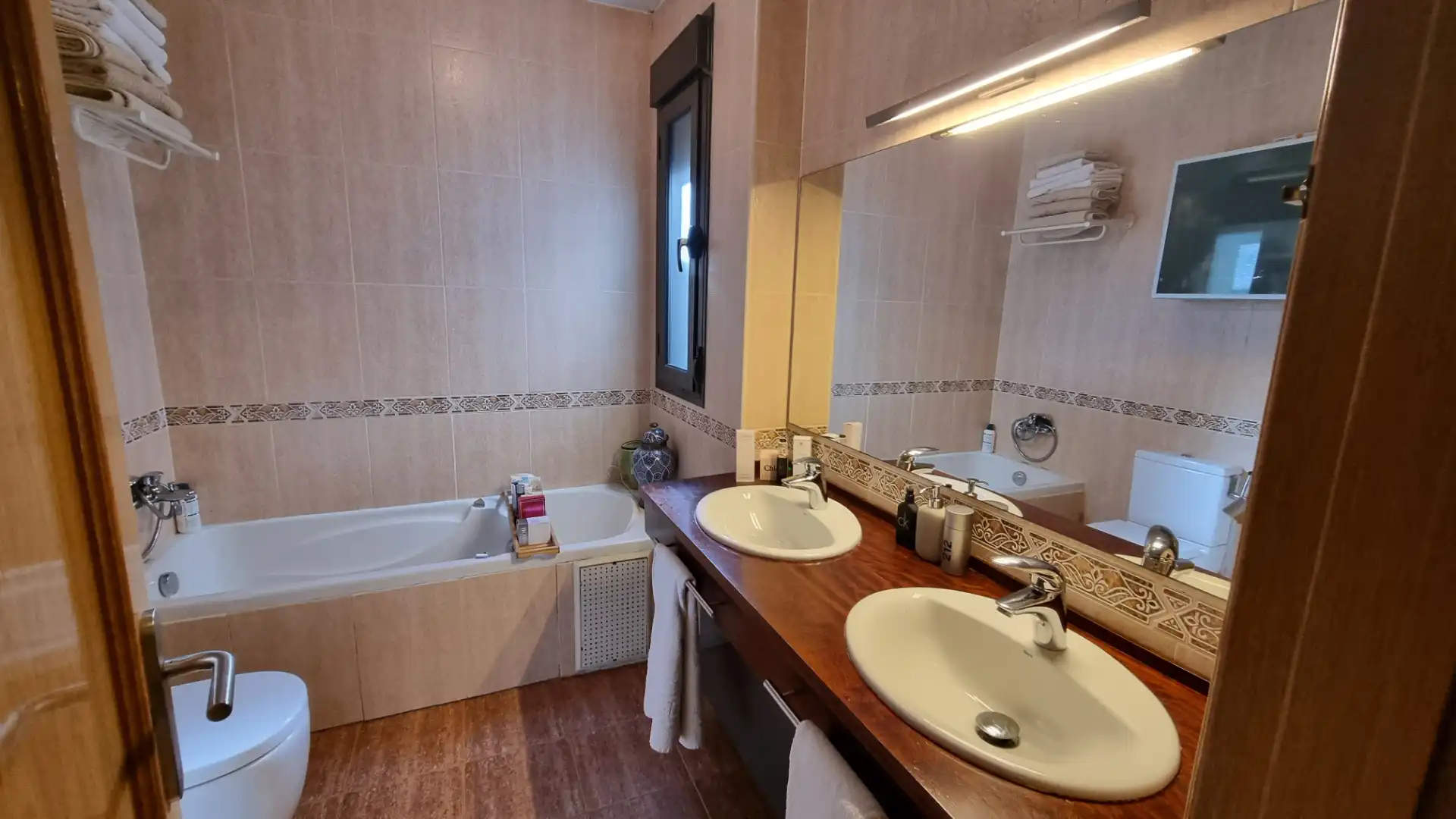 Bathroom of Houses for sale in Moralzarzal  with Heating, Private garden and Storage room