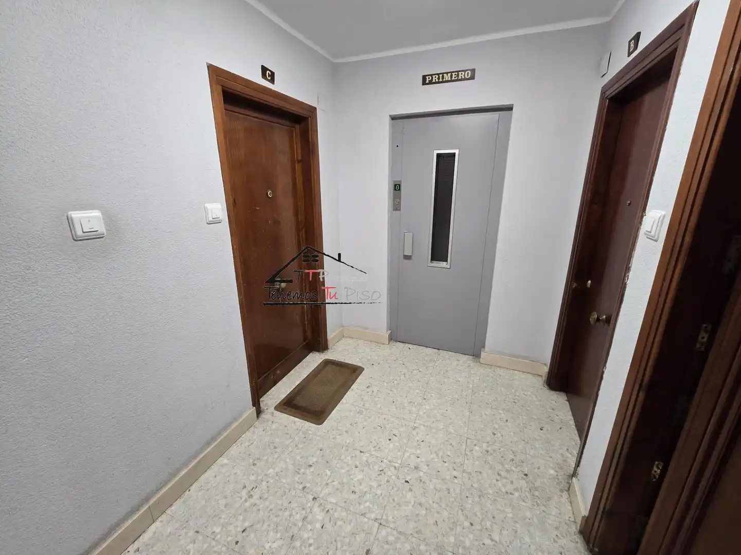 Piso en venta en Zaragoza con Calefacción y Terraza