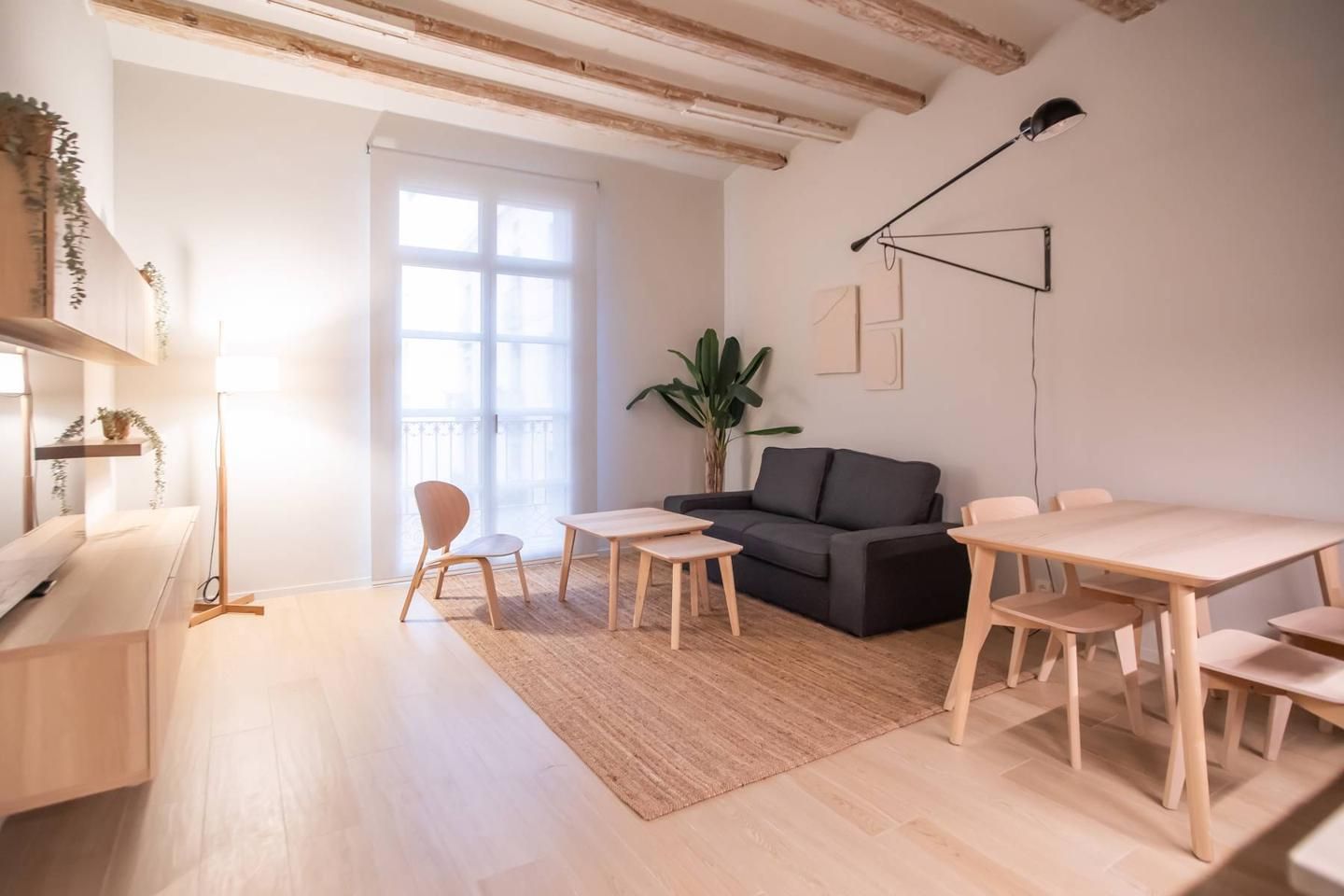 Wohnung zur Miete in Carrer de la Pescateria, Sant Pere, Sta. Caterina i la Ribera, Ciutat Vella