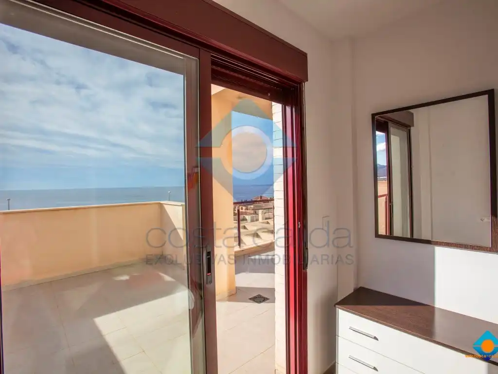 Apartments for sale in Los Puertos