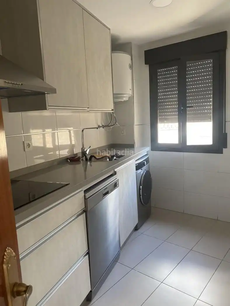 Duplex avec ascenseur à louer à Calle General Marchesis 12, imagen 16