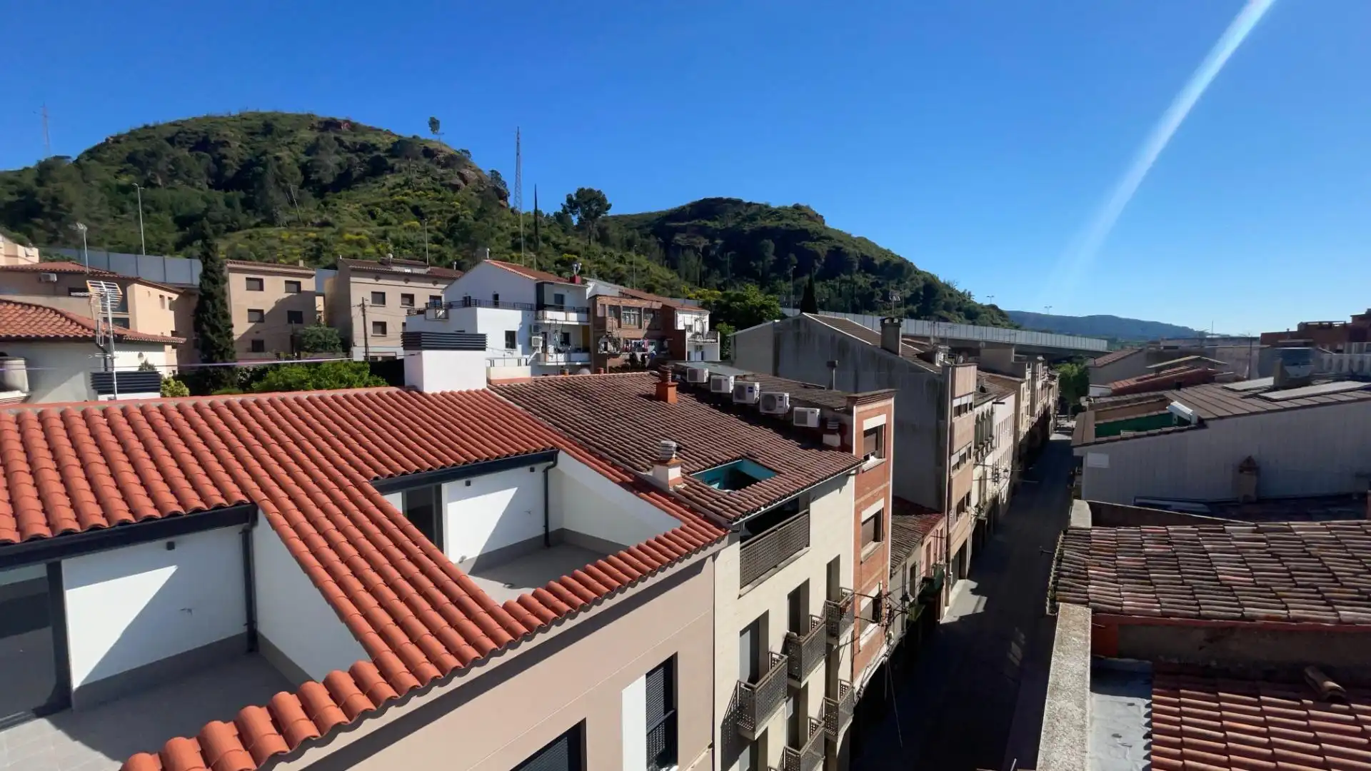 Vista exterior de Àtic en venda en Martorell amb Terrassa