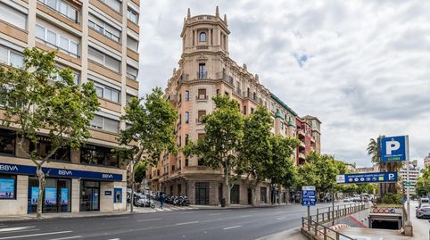 EDIFICO PALMA CENTRO CALIDADES PREMIUN DE 2500 M2  APROX  LOCALES  6 PLANTAS 18 UNIDADES 20 PARKINGS