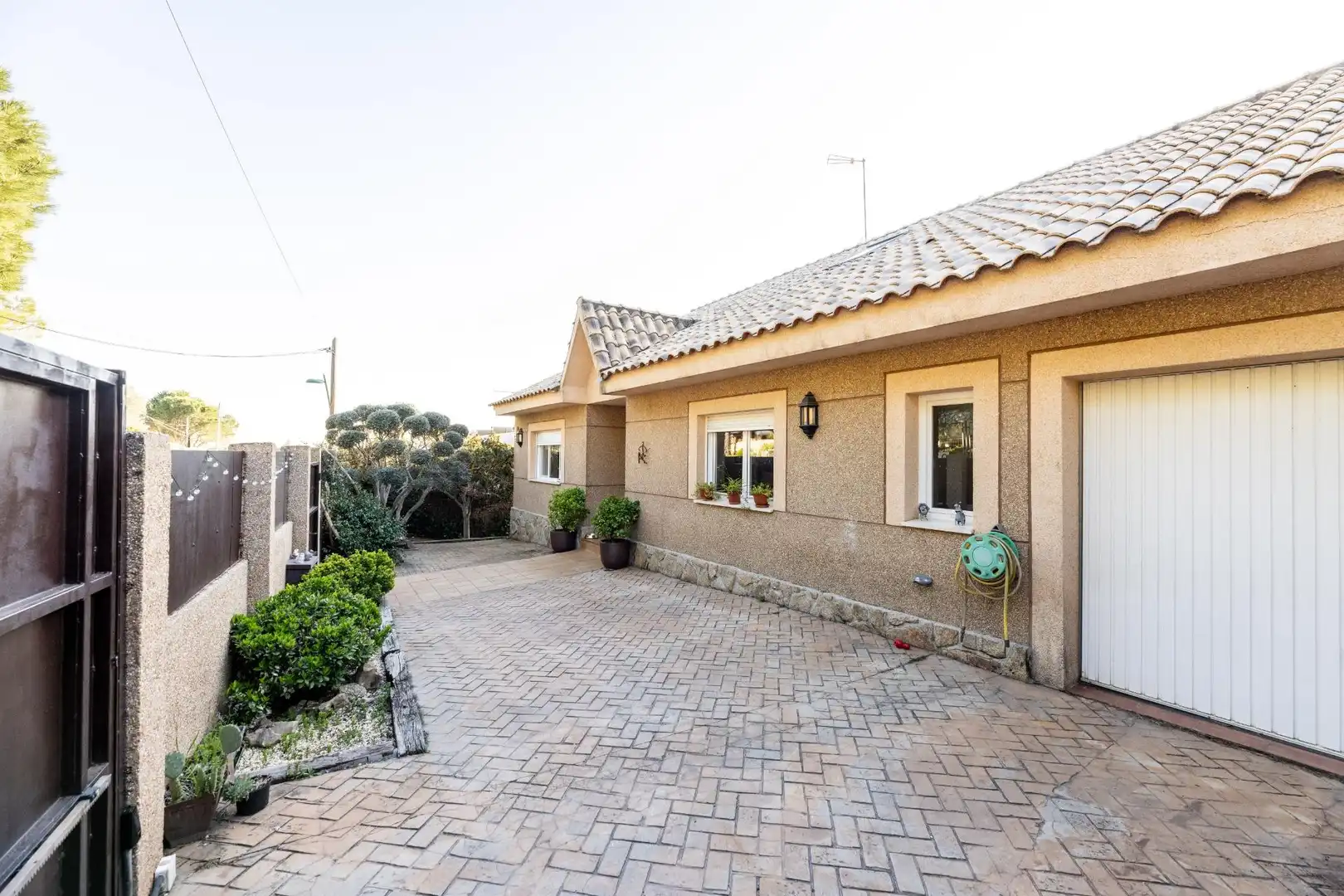 Vista exterior de Casa o chalet en venta en Torrelodones con Calefacción, Jardín privado y Trastero