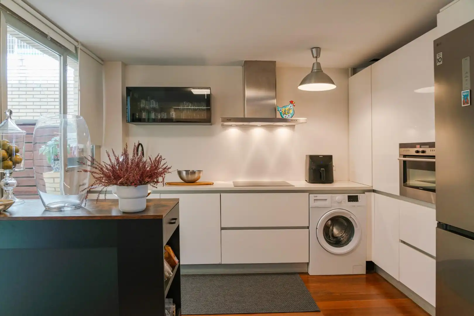 Kitchen of Duplexes for sale in Zaragoza  with Heating, Furnished and Balcony