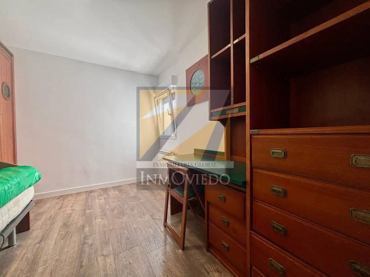 Piso en venta en Calle Ramón y Cajal, La Villa - Bazuelo
