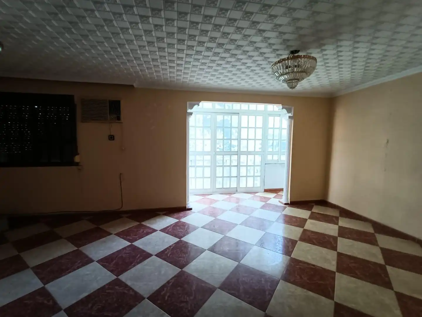 Piso en venta en Sevilla con Balcón