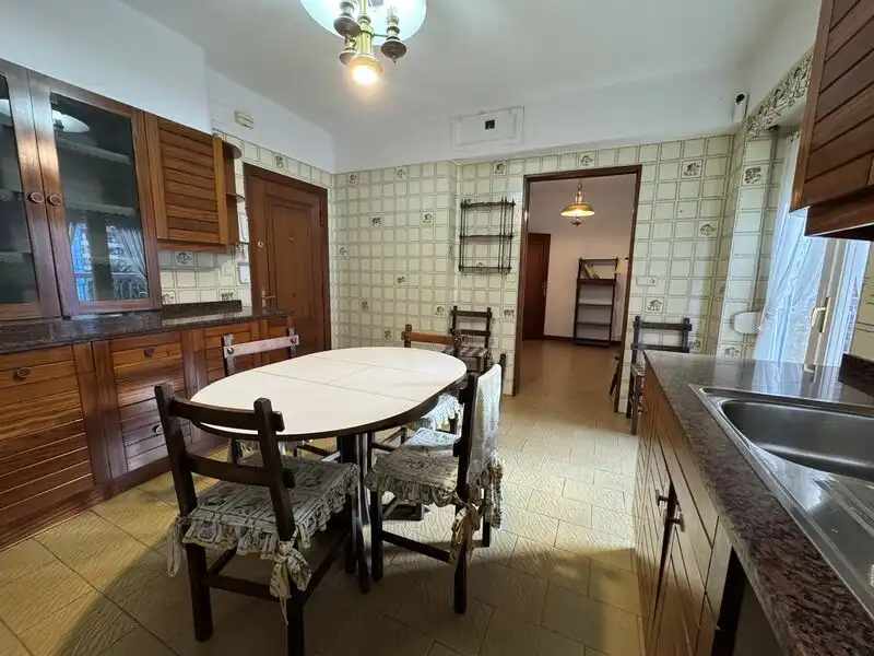 Cocina de Piso en venta en Bergara con Calefacción, Terraza y Amueblado