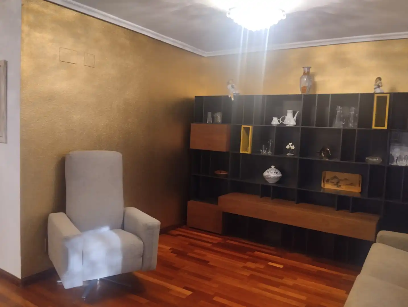 Living room of Detached homes for rent in Zaragoza  with Air Conditioner, Heating and Private garden