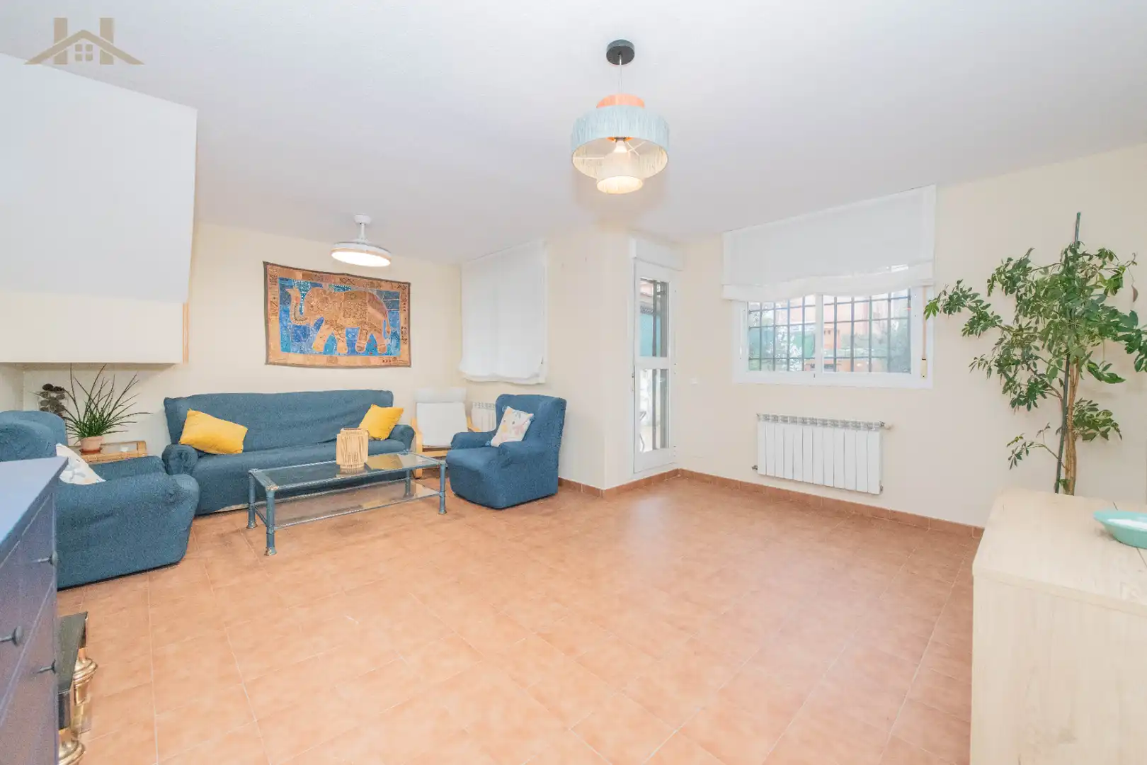 Living room of Houses for sale in Móstoles  with Heating, Private garden and Parquet flooring