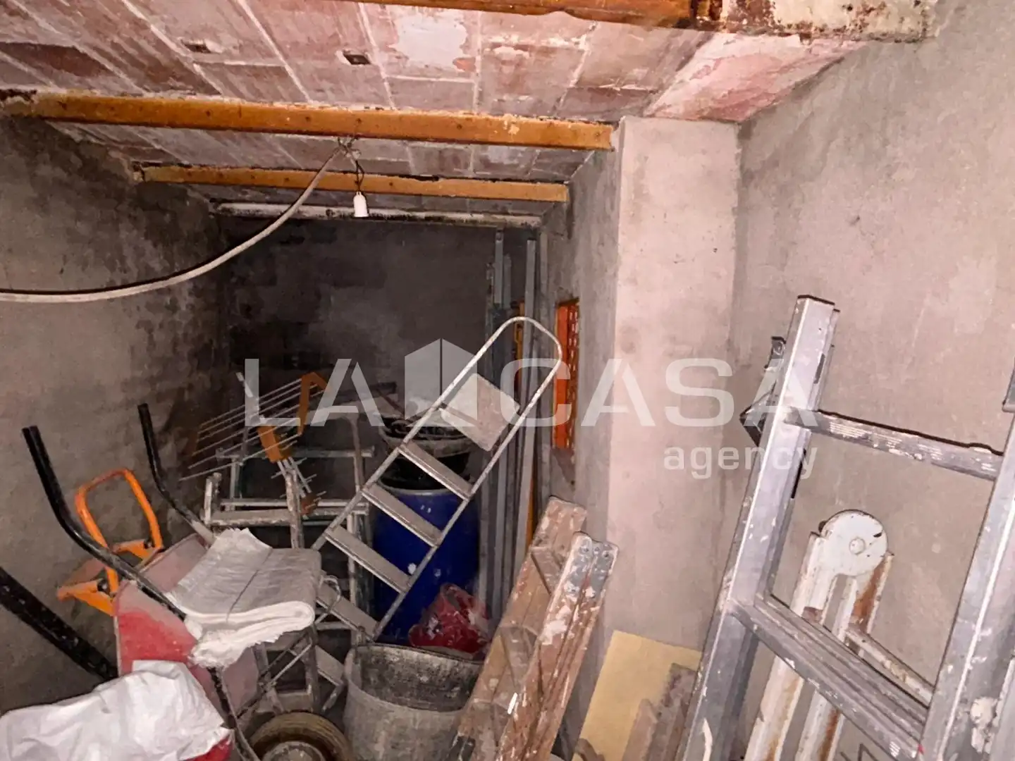 Commercial properties for sale in Santa Coloma de Gramenet