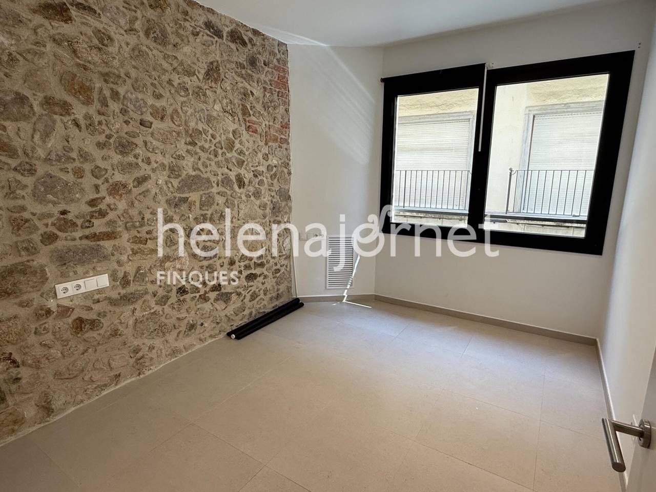Flat to rent in Algavira, Eixample