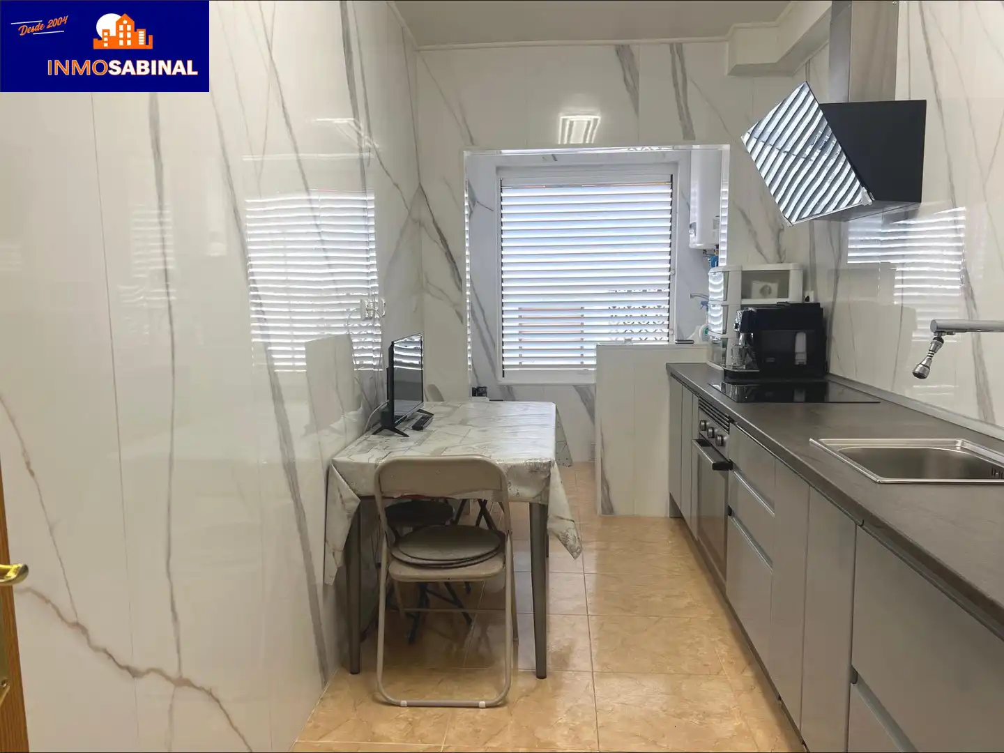 Cocina de Piso en venta en Roquetas de Mar con Amueblado