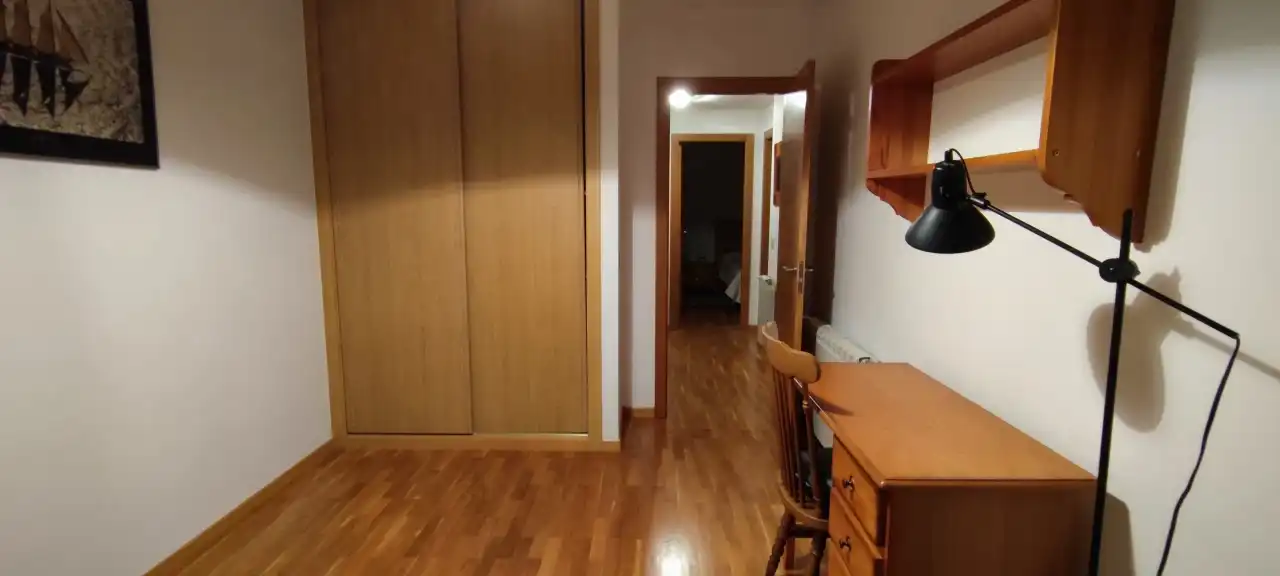Habitación de Ático en venta en Ames con Calefacción, Trastero y Amueblado