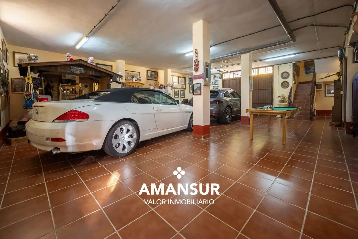 Chalet con piscina en venta en Avenida del Almendro, imagen 93