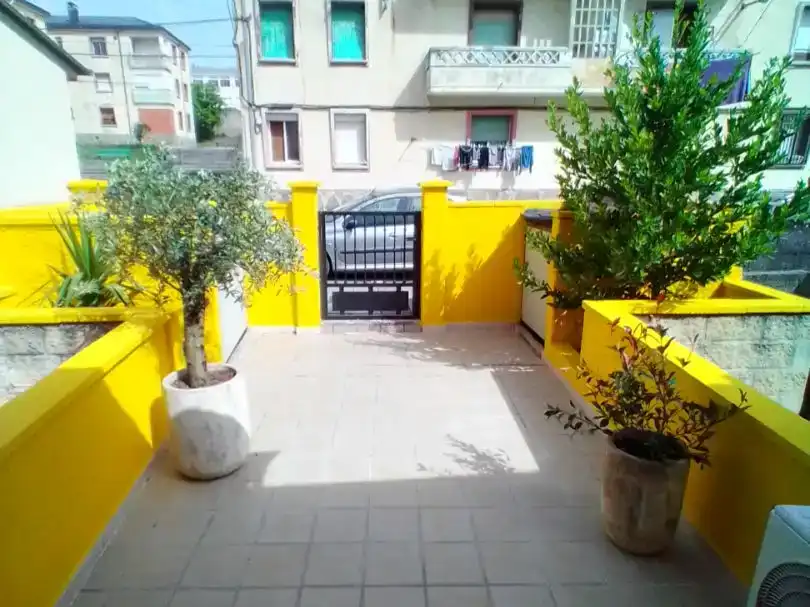 Terrassa de Pis en venda en Fabero amb Aire condicionat