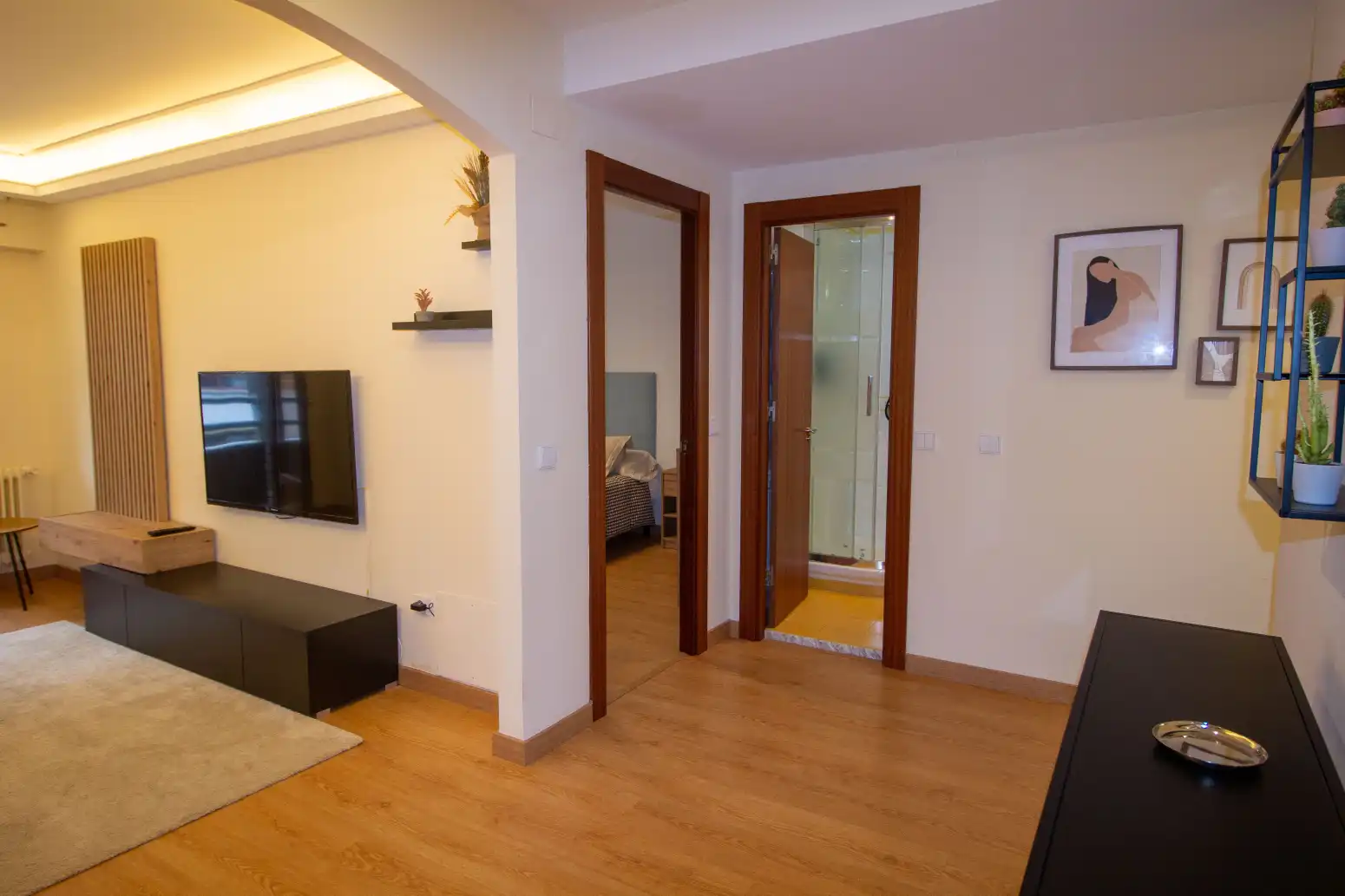 Piso de alquiler en Gijón  con Calefacción, Terraza y Trastero