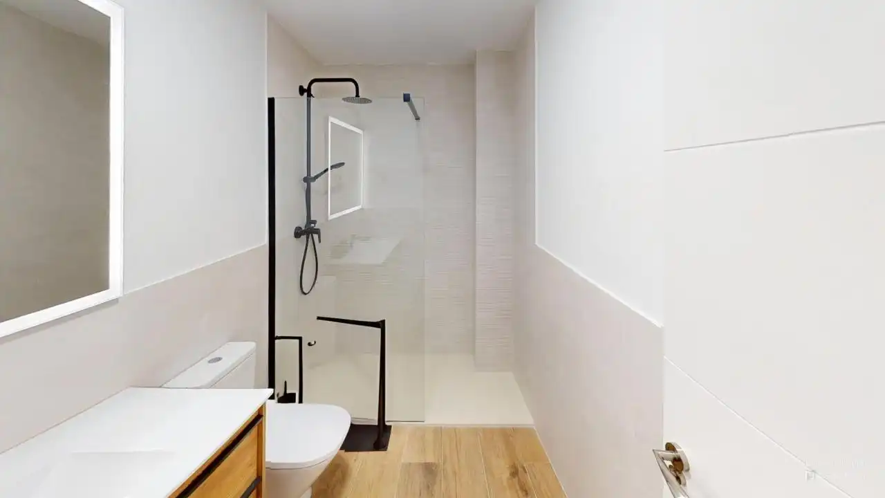 Estudio en venta en Calle Lagunillas, 48, La Victoria