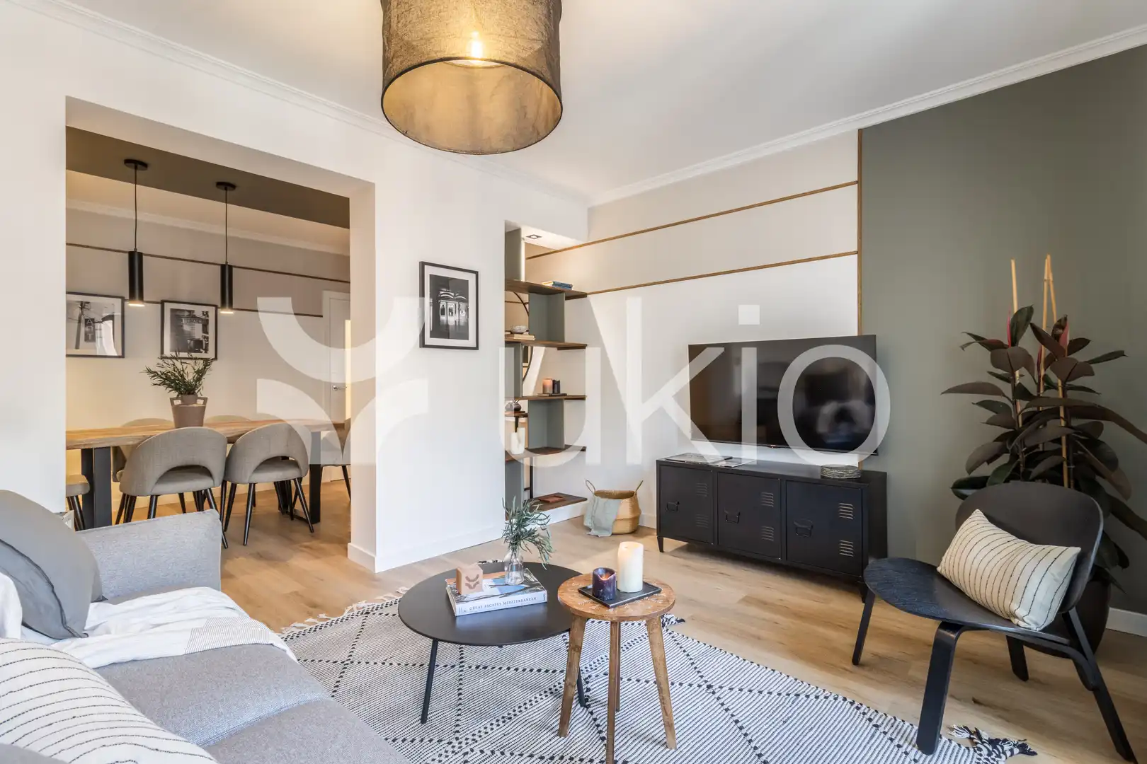 Living room of Apartments for rent in Madrid  with Heating, Furnished and Oven