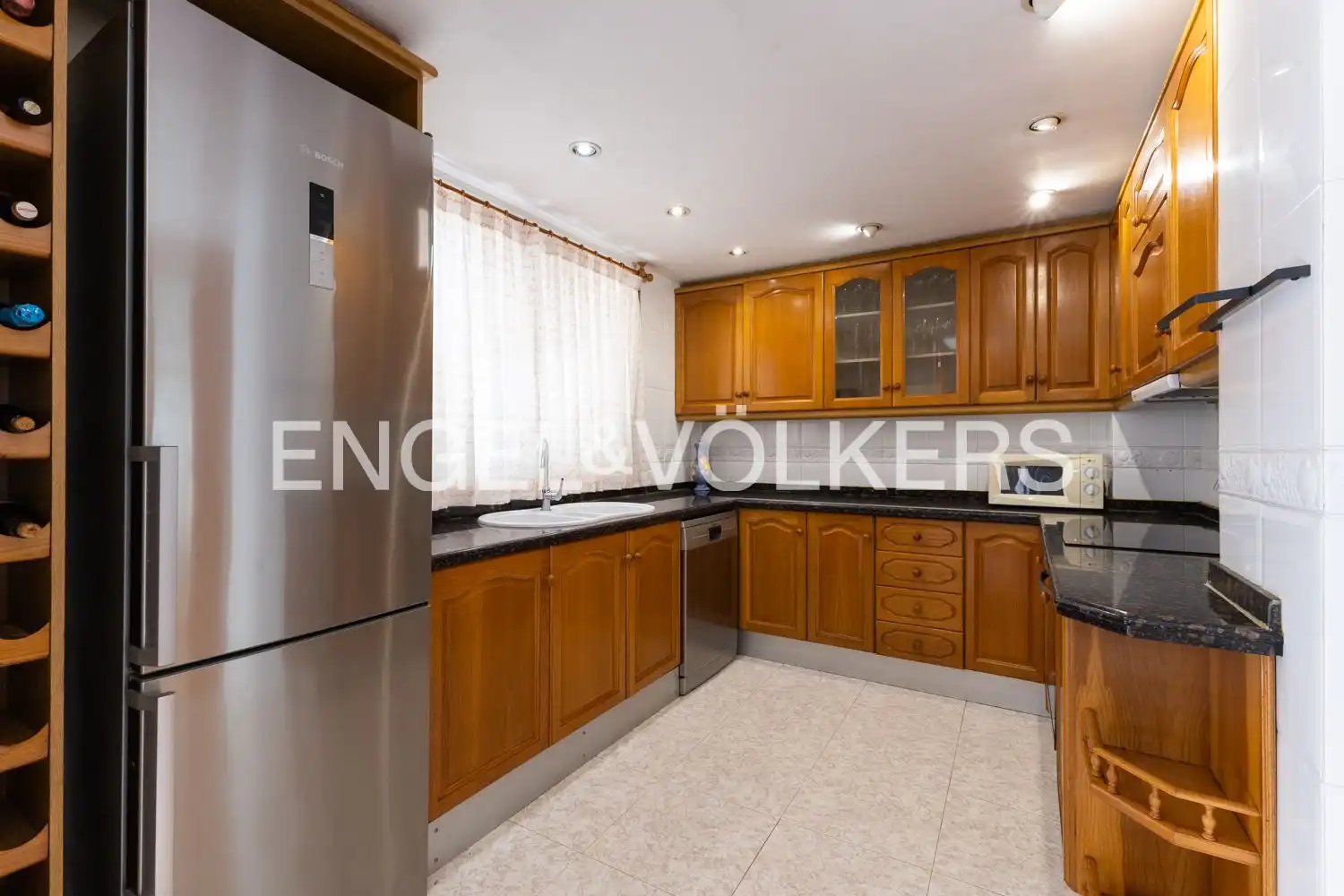 Cocina de Casa o chalet de alquiler en Benicasim / Benicàssim con Aire acondicionado, Calefacción y Jardín privado