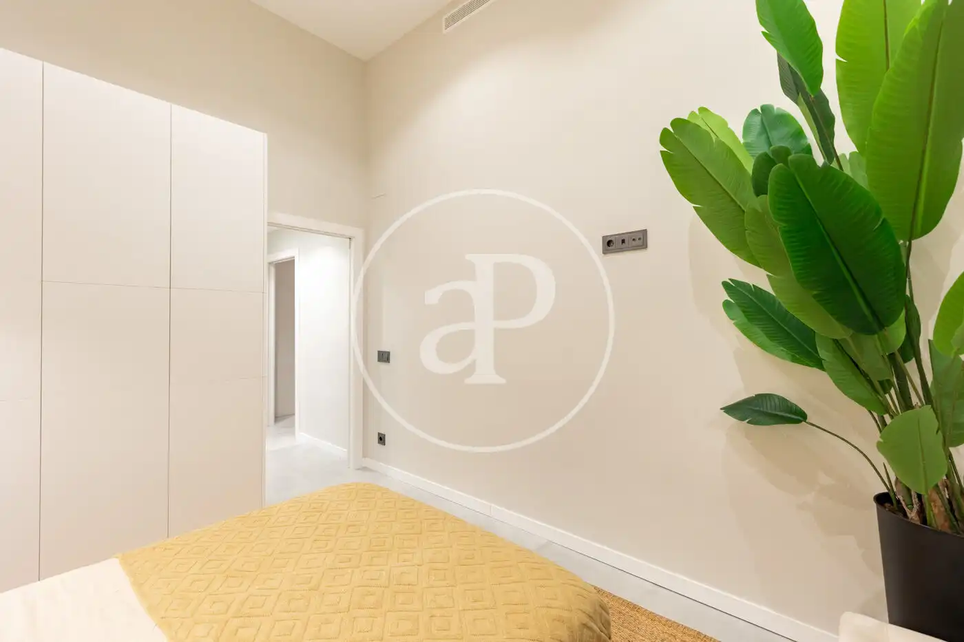 Habitación de Loft en venta en Barcelona con Aire acondicionado, Calefacción y Amueblado