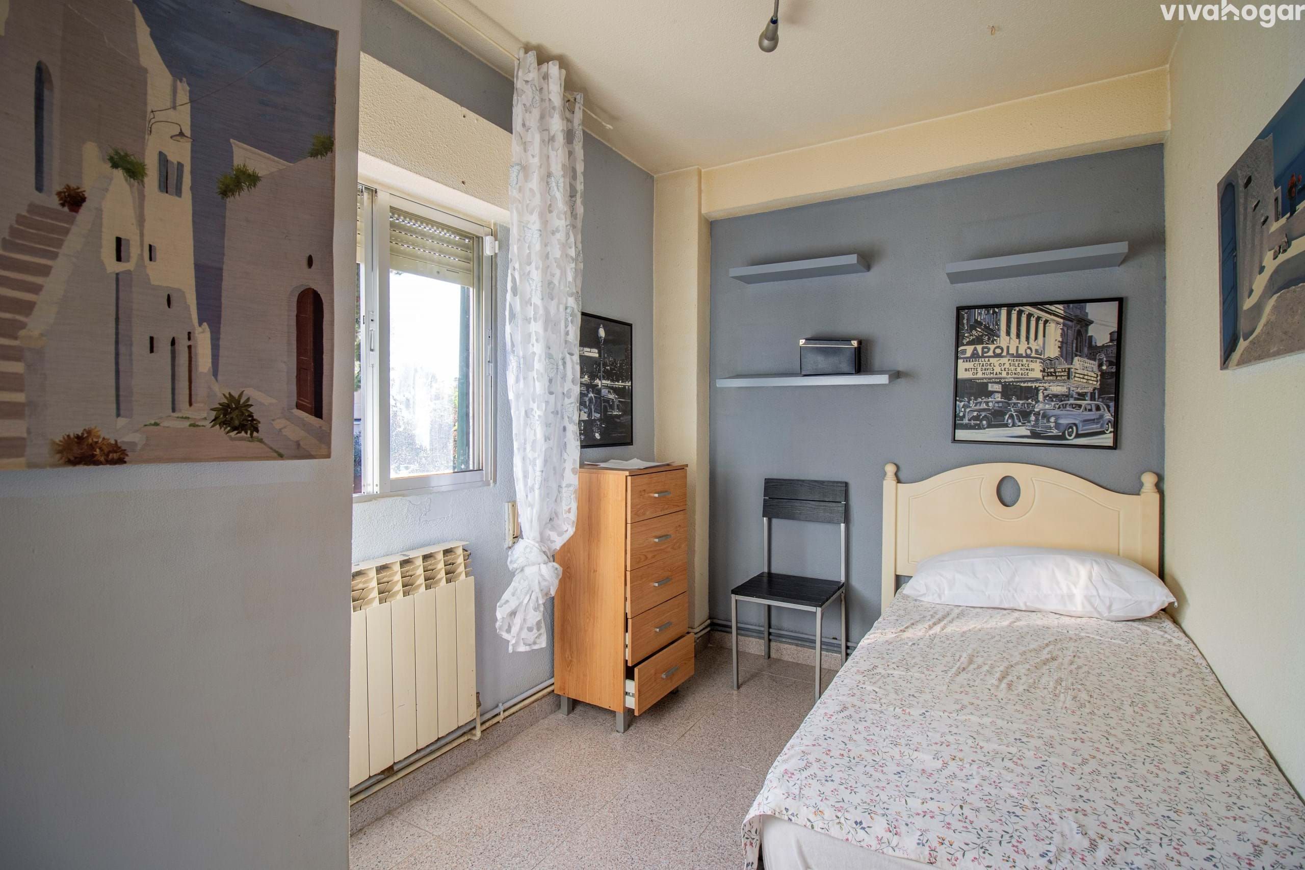 Bedroom of Flat for sale in  Madrid Capital  with Heating