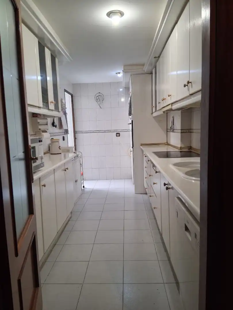 Cuina de Pis en venda en Jaén amb Moblat