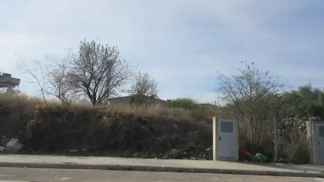 Terreno industrial en venta en Paterna