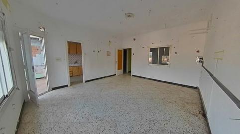 Foto 4 de Casa adosada en venda a Carrer Advocat Viladot, Can Puiggener, Sabadell