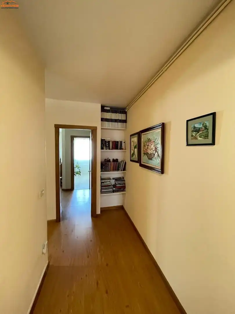Piso en venta en Tomiño con Calefacción, Terraza y Balcón