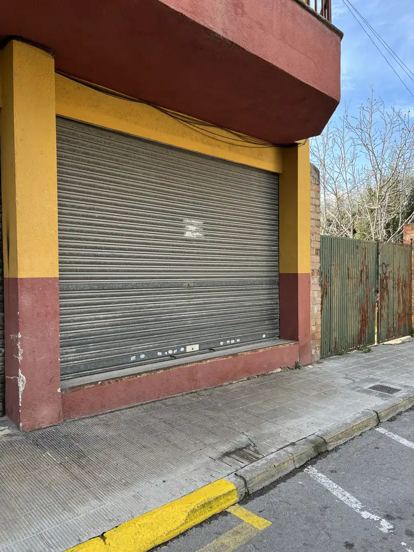 Local commercial à vendre à CL PUIG-AGUT 22, imagen 4