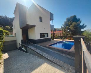 Swimming pool of House or chalet for sale in Sant Pol de Mar  with Air Conditioner, Heating and Private garden