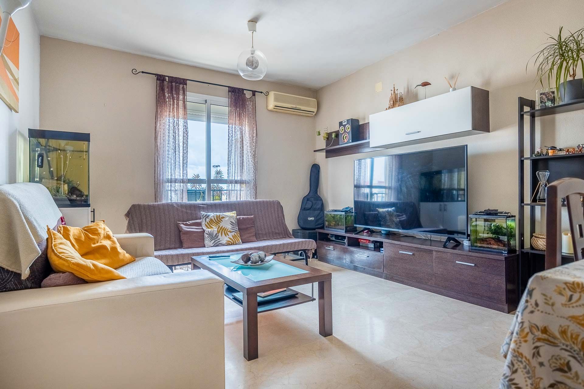 Sala de estar de Piso en venta en Camas con Aire acondicionado y Balcón