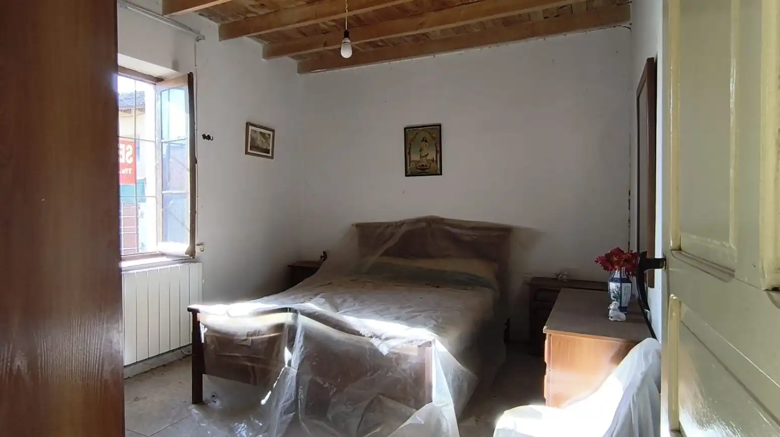 Dormitori de Casa o xalet en venda en Santa María del Monte de Cea amb Calefacció, Jardí privat i Moblat