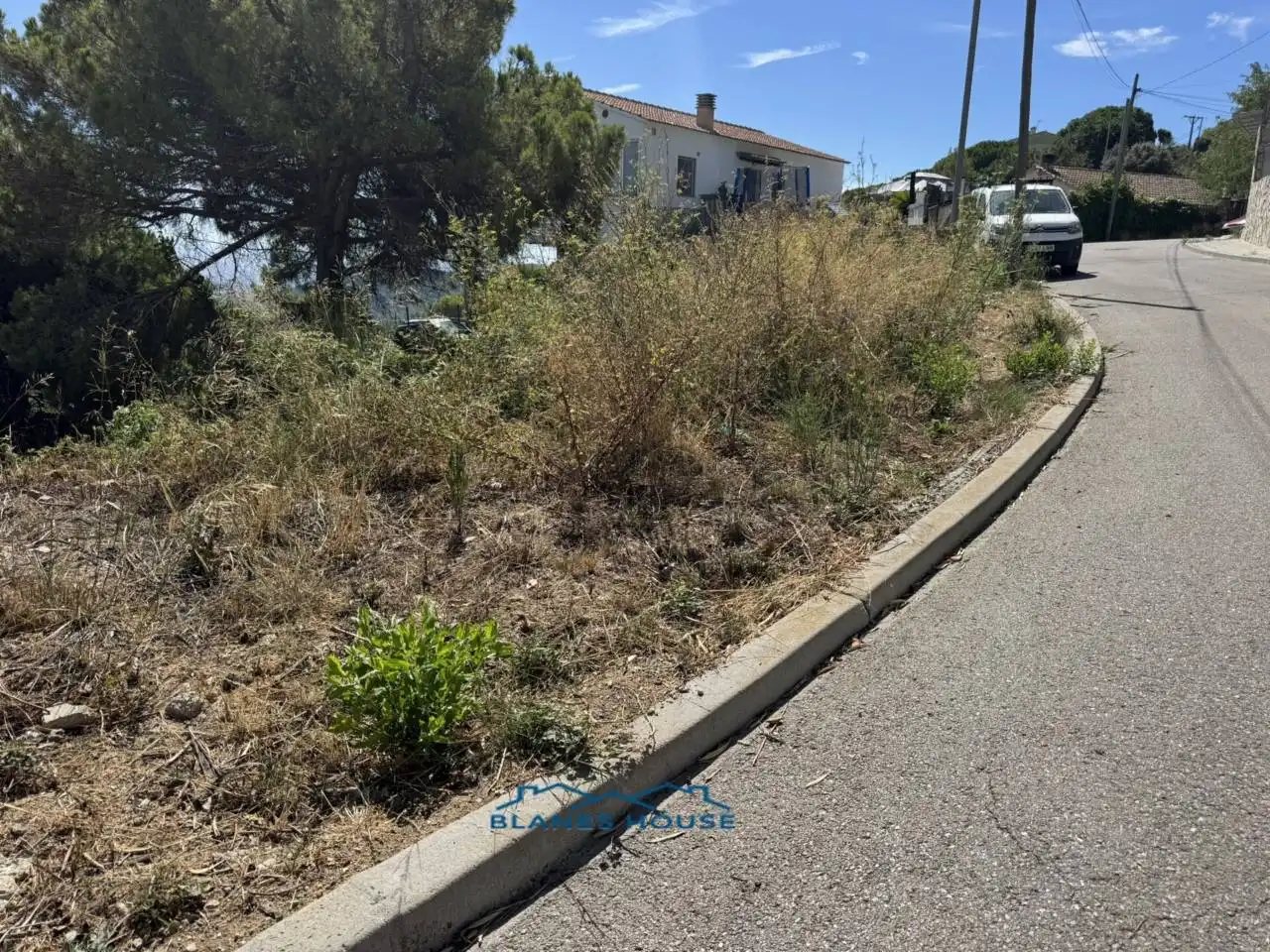 Terreno residencial en venta en Calle Condor 768, imagen 2