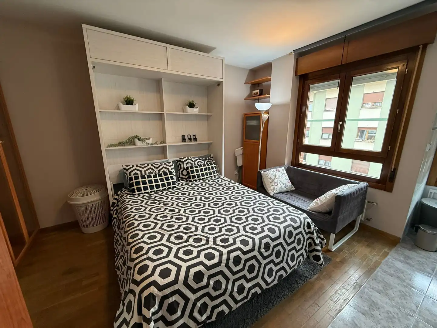Schlafzimmer von Wohnung zum Verkauf in Oviedo  mit Heizung, Abstellraum und Möbliert
