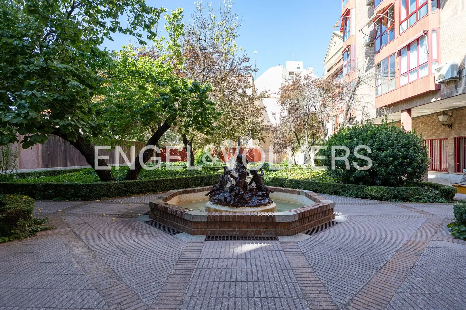Terrasse von Wohnung zum Verkauf in Madrid mit Heizung und Parkett
