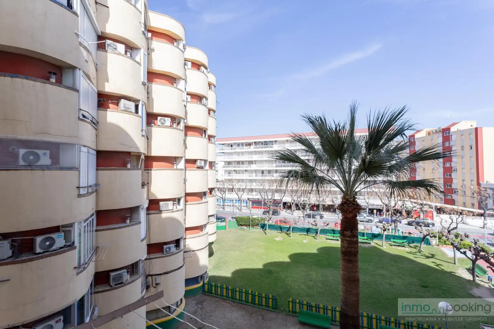 Vista exterior de Estudi en venda en Vila-seca amb Aire condicionat, Calefacció i Piscina comunitària