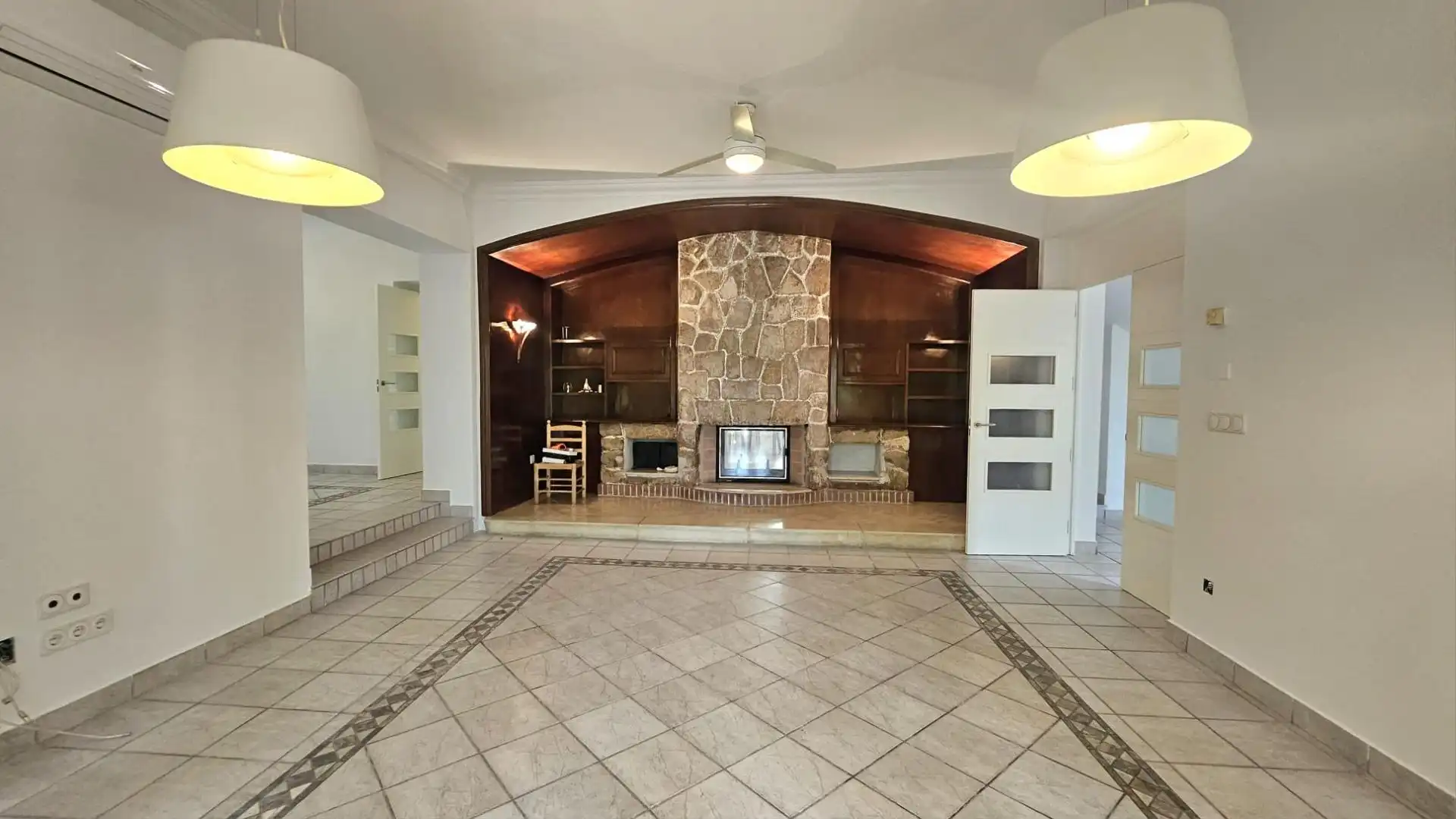 Villa con terrazza in vendita a Garbinet - Vistahermosa, imagen 12