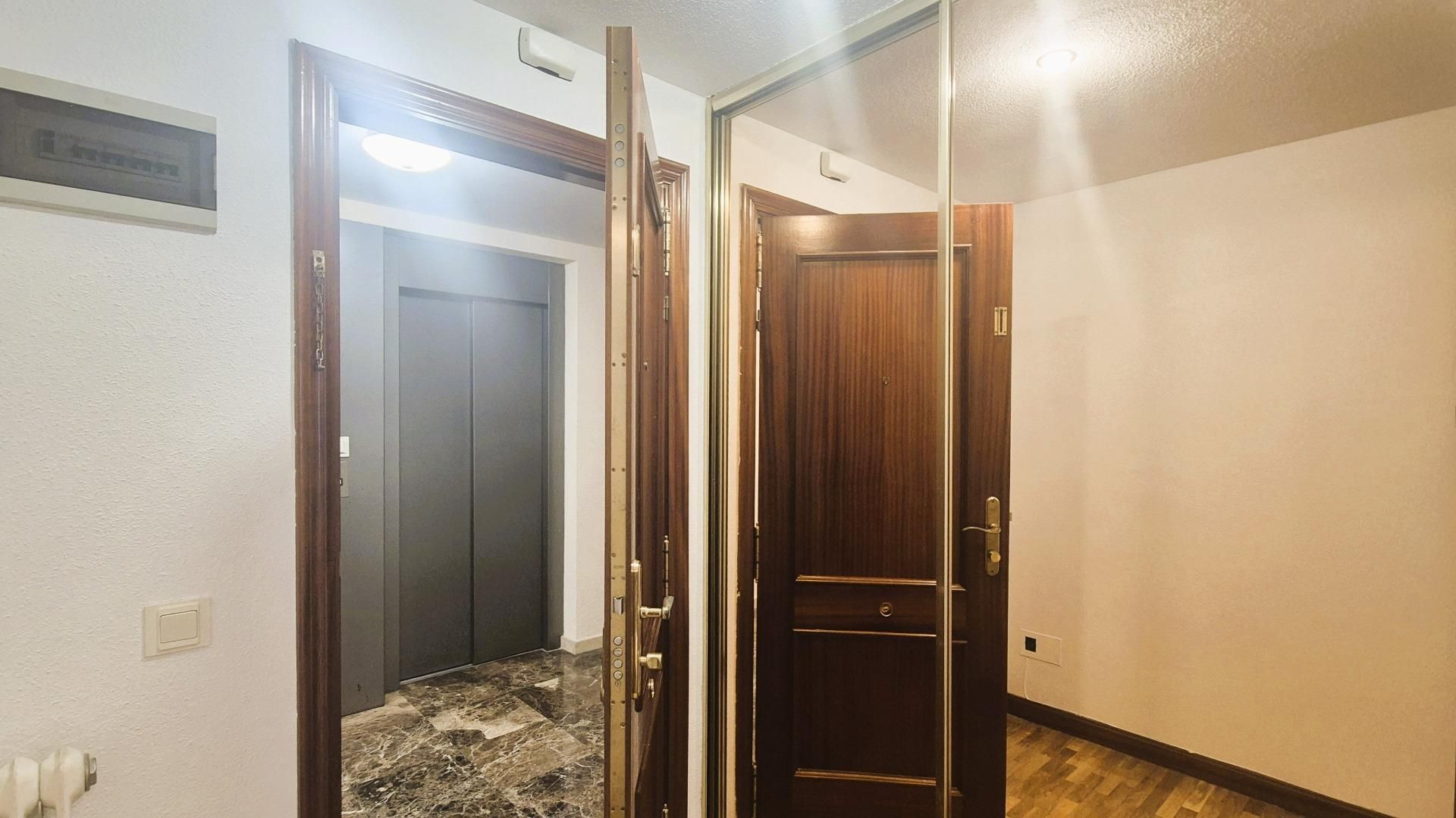Piso en venta en Barañain con Calefacción, Parquet y Trastero