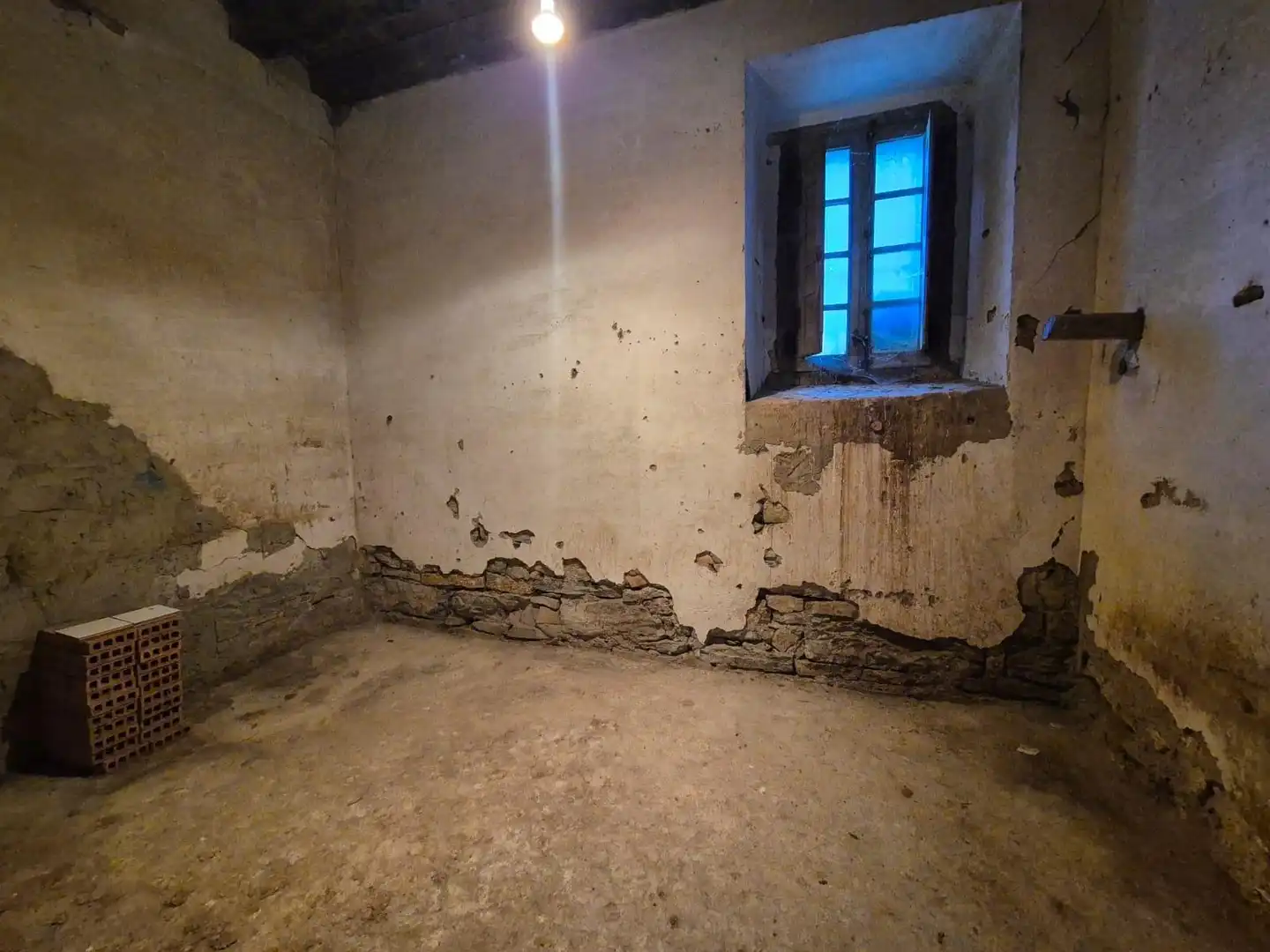 Houses for sale in Valle de Mena  with Private garden, Storage room and Balcony