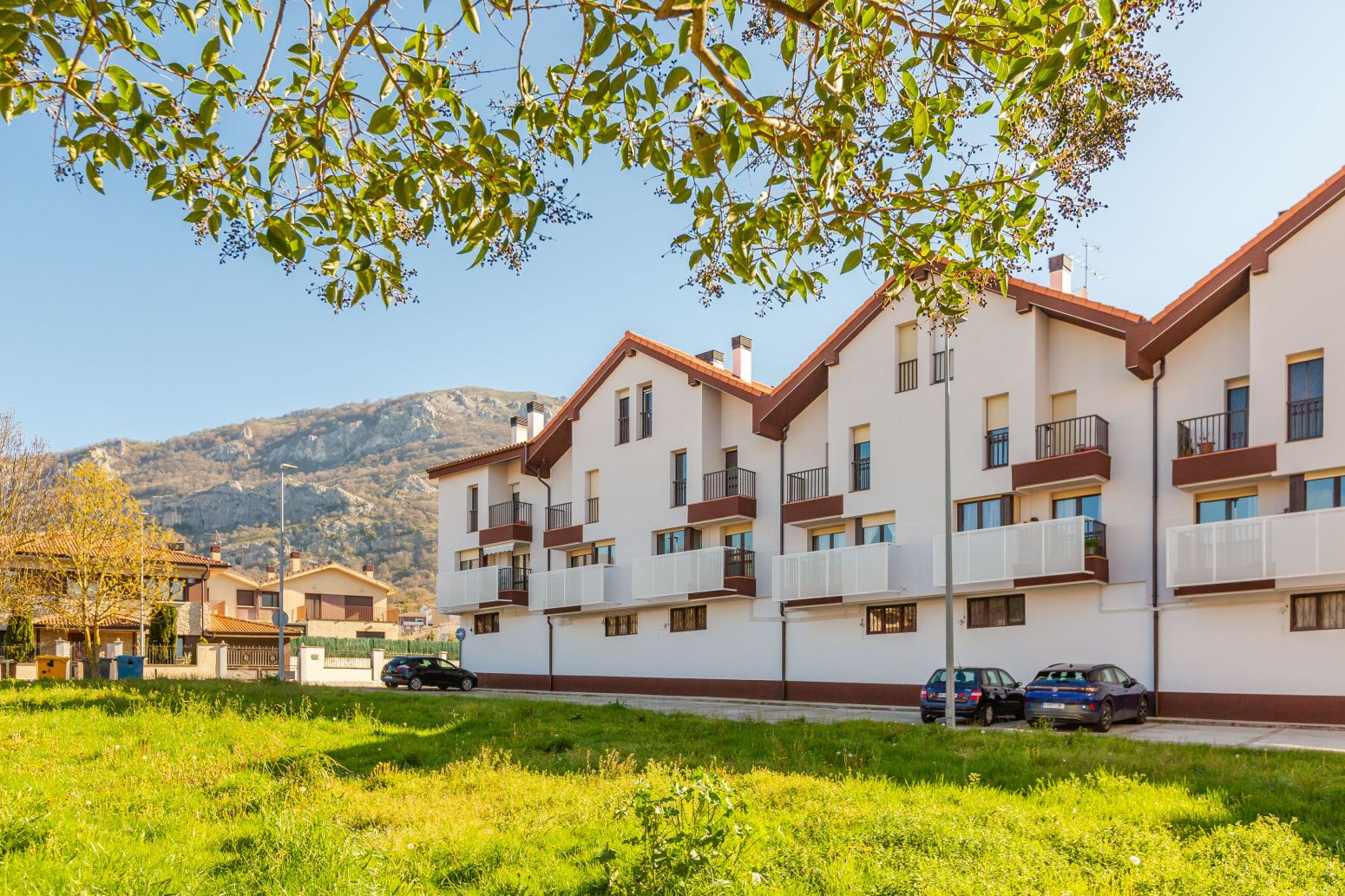 Vista exterior de Pis en venda en Irurtzun amb Calefacció, Parquet i Moblat