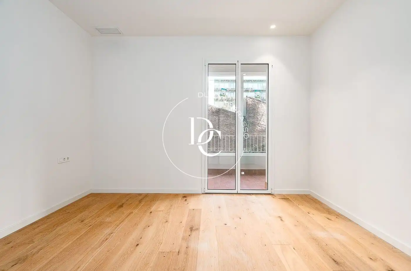 Schlafzimmer von Wohnung zum Verkauf in Barcelona mit Klimaanlage, Heizung und Terrasse