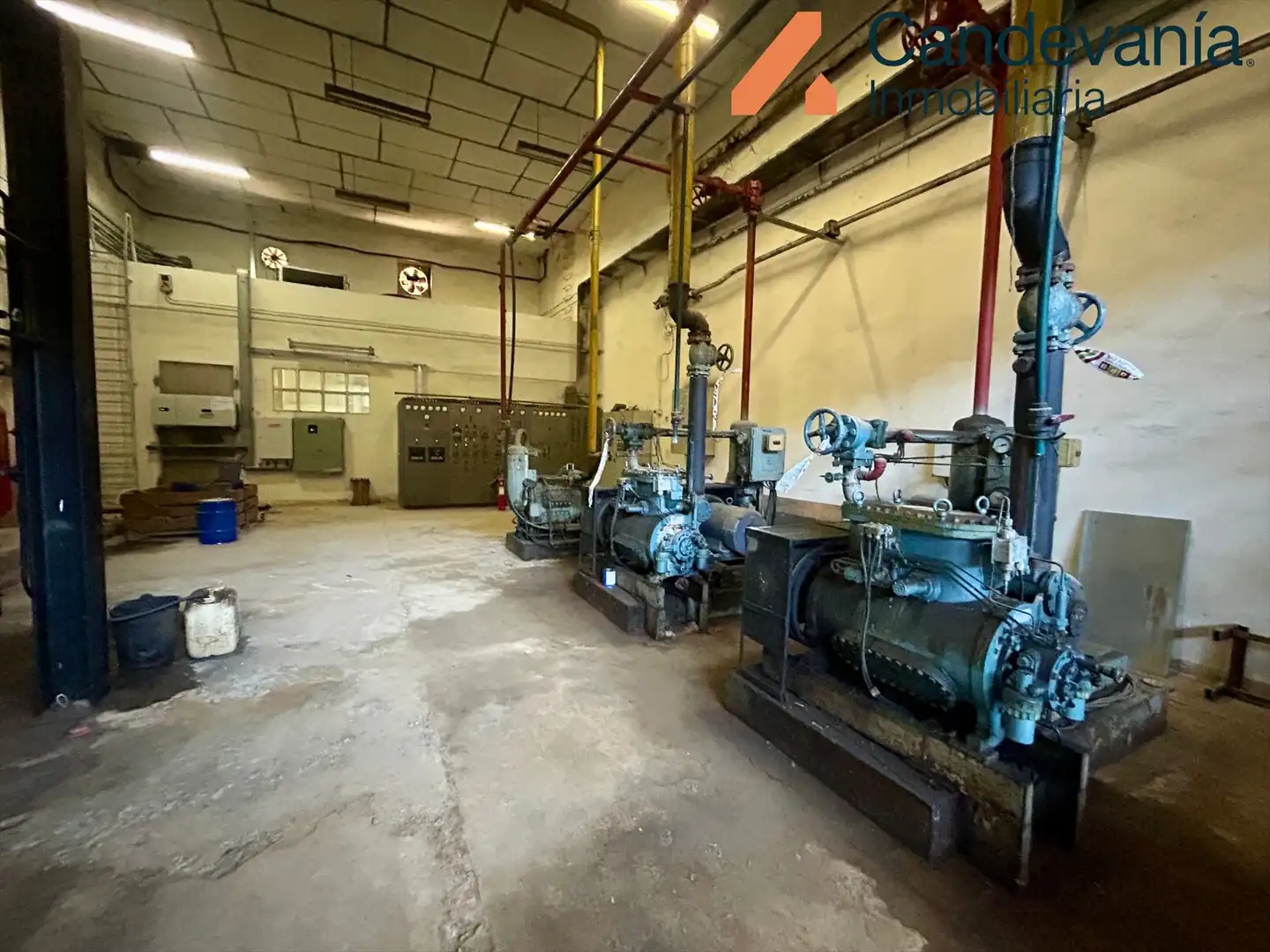 Nave industrial en venta en Zuera