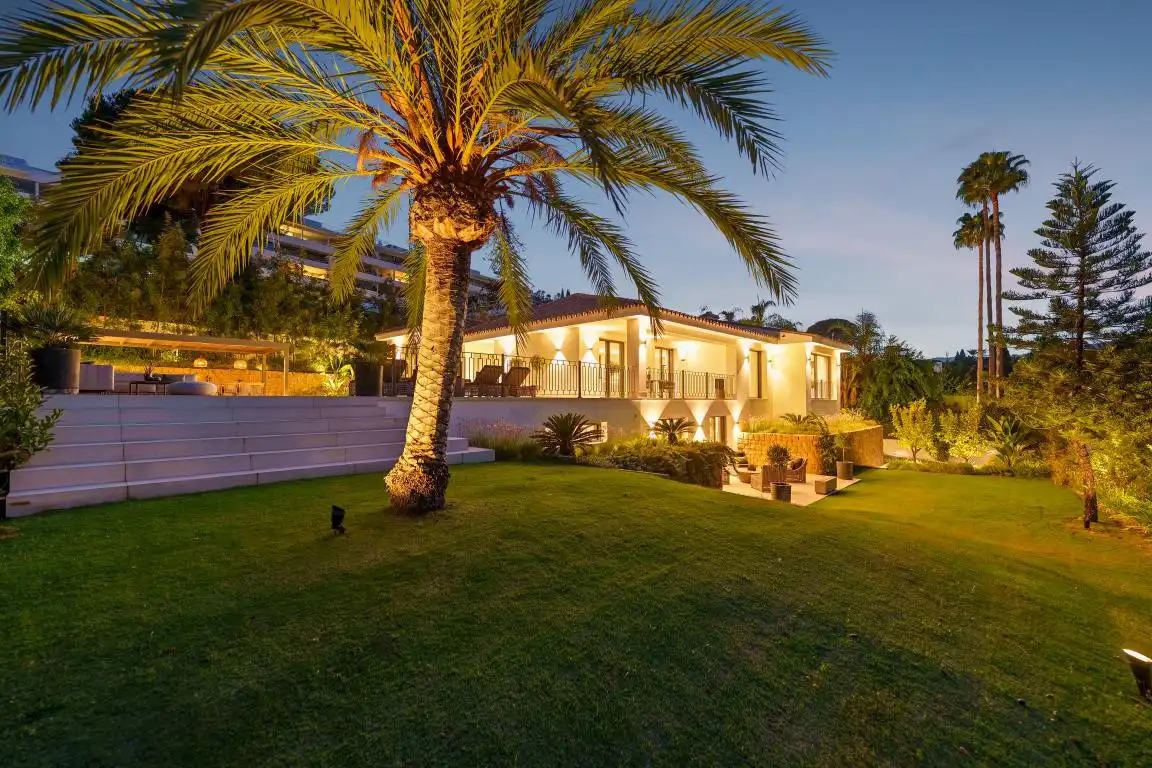 Casa con piscina en venta en Nueva Andalucía, imagen 3