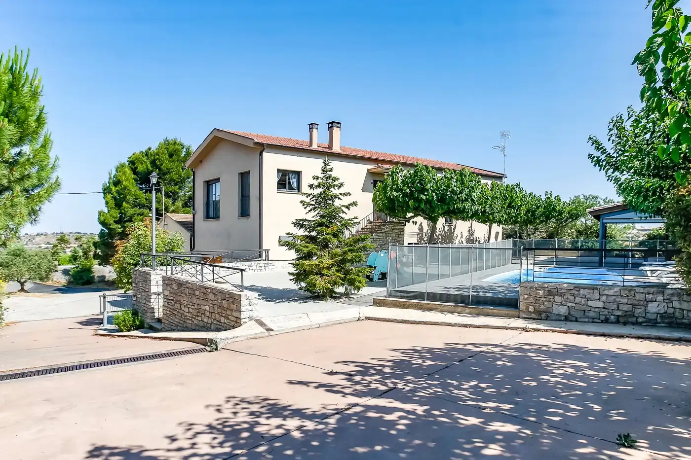 Exterior view of Country homes for sale in Les Oluges  with Heating, Private garden and Terrace