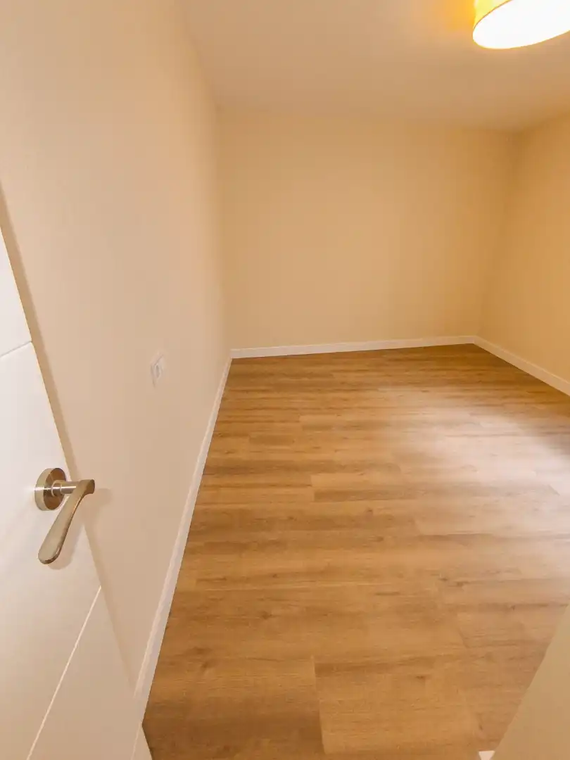 Bedroom of Flat for rent in Palencia  with Heating, Parquet flooring and Terrace