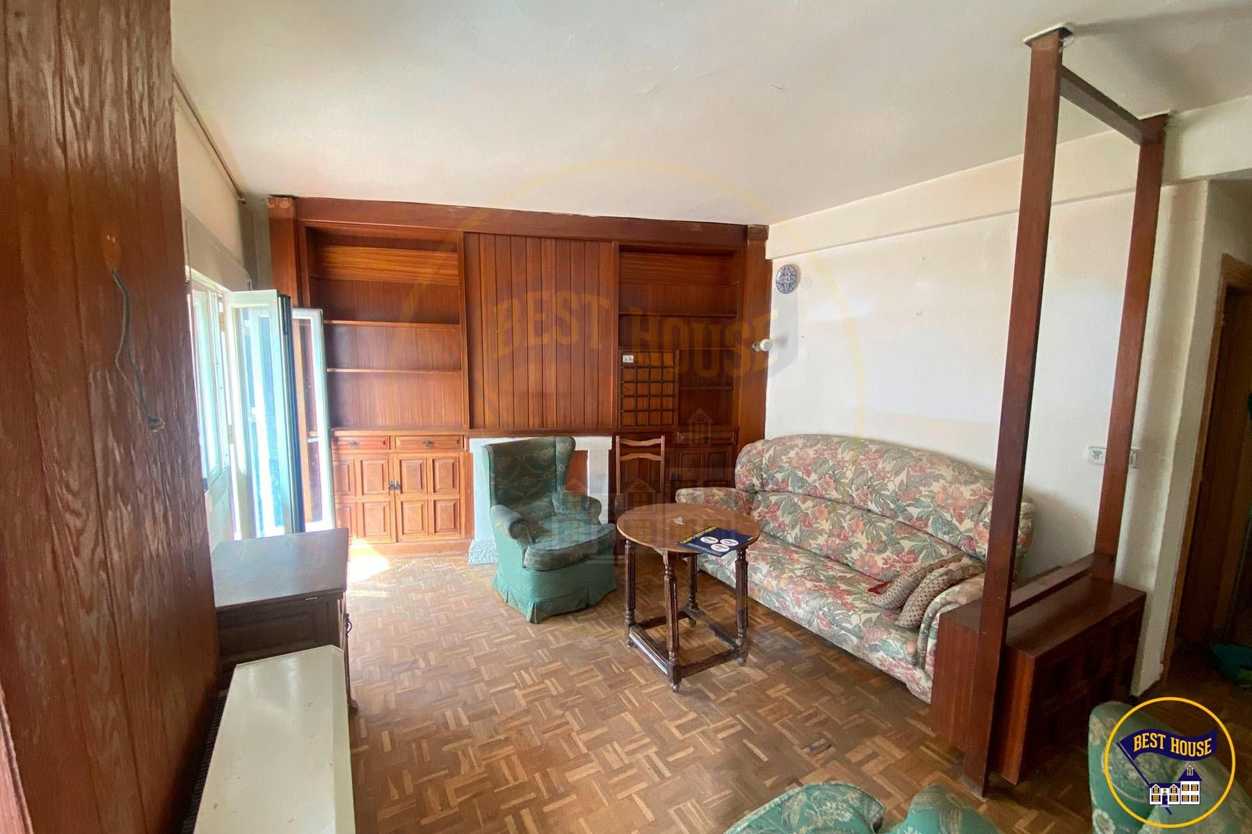 Living room of Flat for sale in Cuenca Capital  with Heating and Storage room
